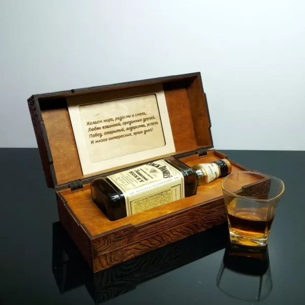 Подарочная коробка под виски